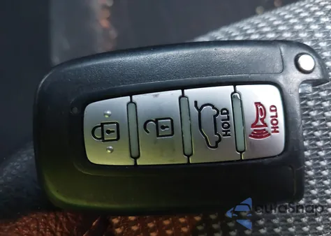 2016 Hyundai Veloster z USA, uszkodzony, nr VIN KMHTC6ADXGU251809